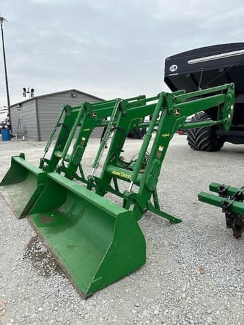 Main image John Deere H340